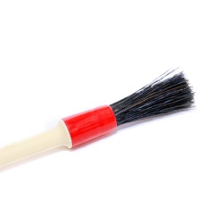 Cleaning brush